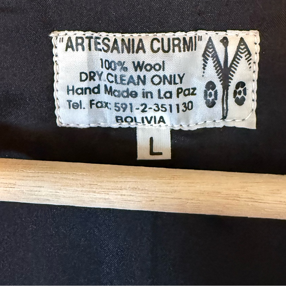 Artesania Curmi Bolivian Traditional Wool Vest Size Large - Picture 5 of 5